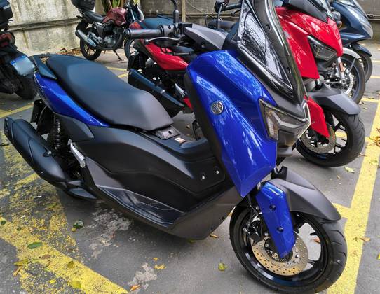 YAMAHA NMAX CONNECTED 160 ABS 